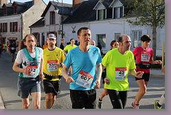 02 Marathon Cheverny 365 * 680 x 453 * (146KB)